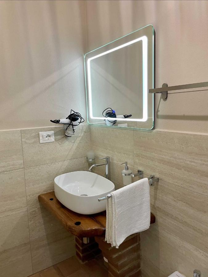 B&B La Fenice Montalcino Esterno foto